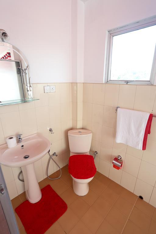 Redhill Kandy Tennekumbura Стая снимка